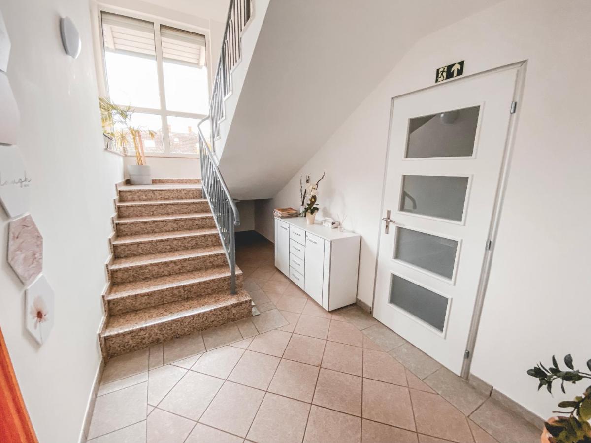 Villa Tara Buek Экстерьер фото
