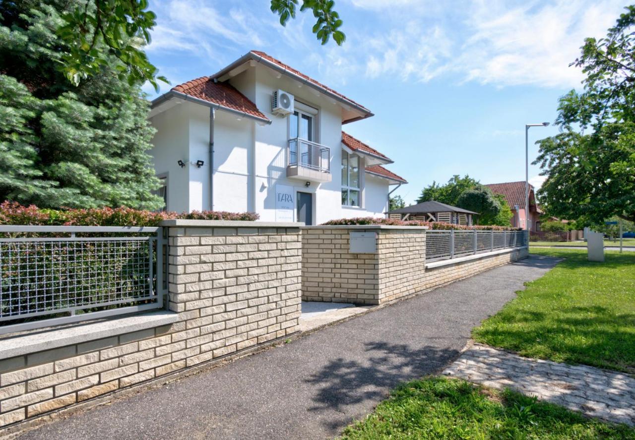 Villa Tara Buek Экстерьер фото